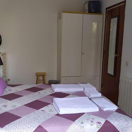 Magnolia, Habitacion Matrimonial Con Bano Uso Privado, En Casa Compartida Apartment Palafrugell Exterior photo
