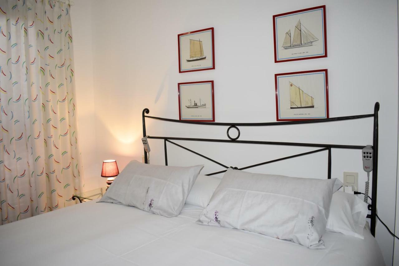 Magnolia, Habitacion Matrimonial Con Bano Uso Privado, En Casa Compartida Apartment Palafrugell Exterior photo